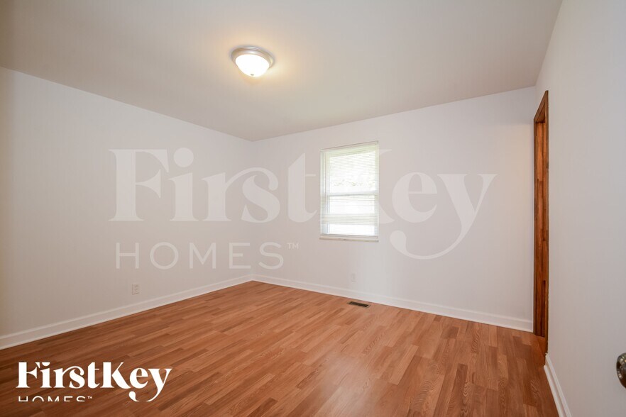 Building Photo - 1865 Waybridge Ln