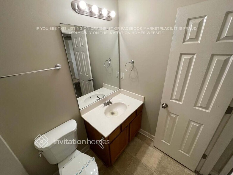 Building Photo - 1228 Alston Hill Dr