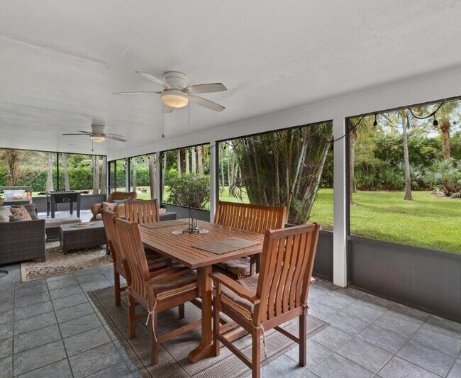 Building Photo - 14775 Stirrup Ln