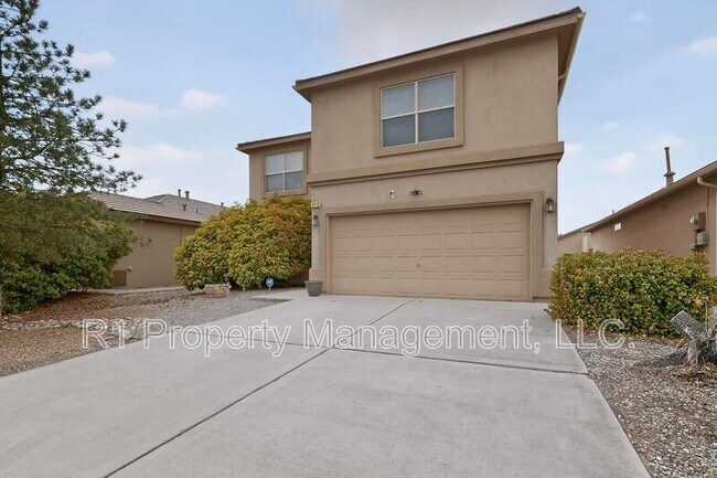 Building Photo - 2713 Violeta Cir SE