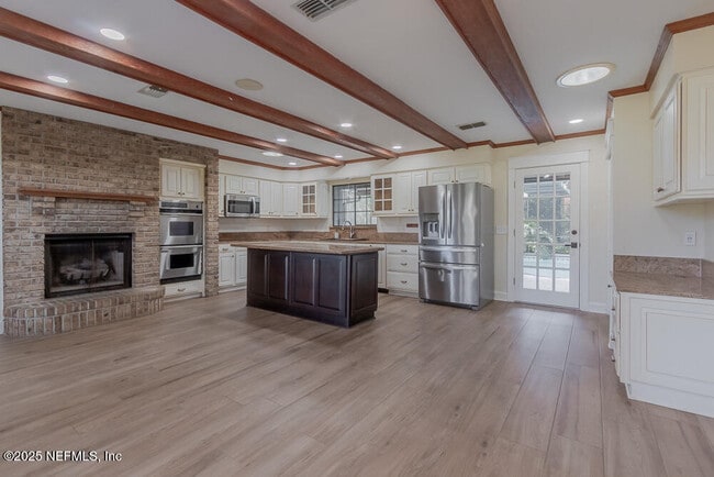 Building Photo - 4944 Mariners Point Dr
