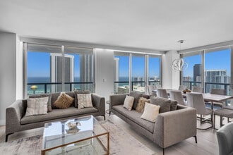 Building Photo - 2600 E Hallandale Beach Blvd