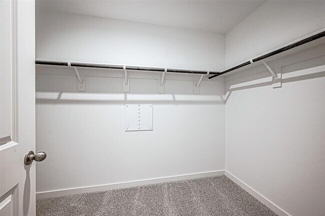 Building Photo - 1410 Windom Ct Way