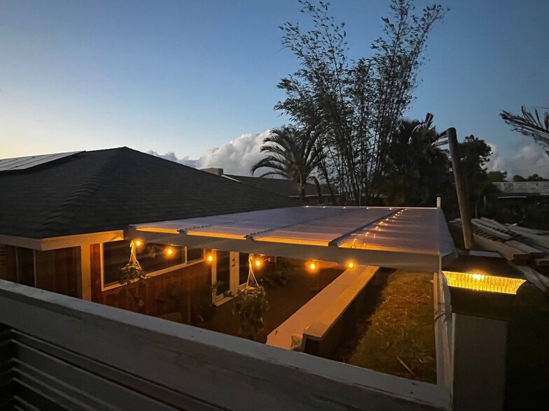 Building Photo - 592 Laie Dr