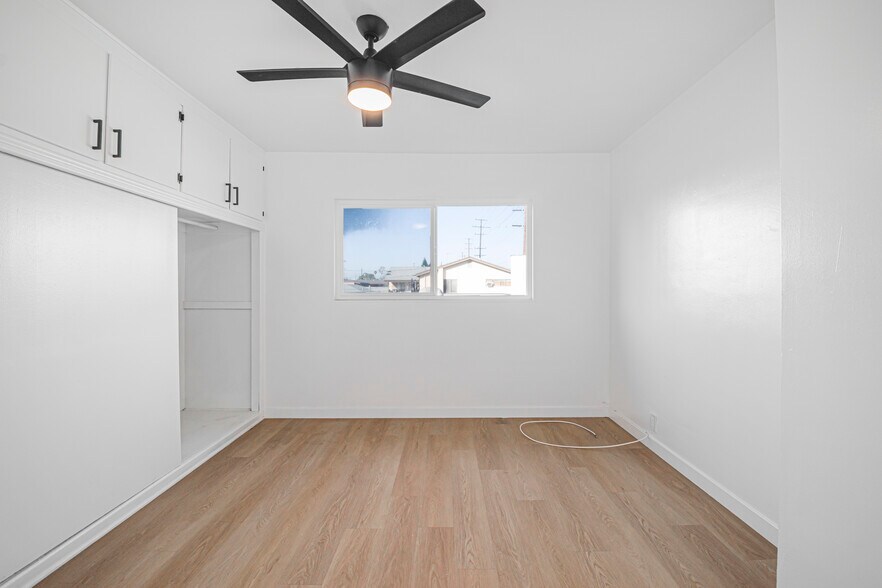 Building Photo - 6315 Cherry Ave