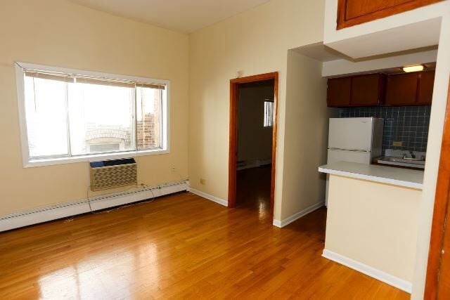 Building Photo - 1538 N Dearborn St