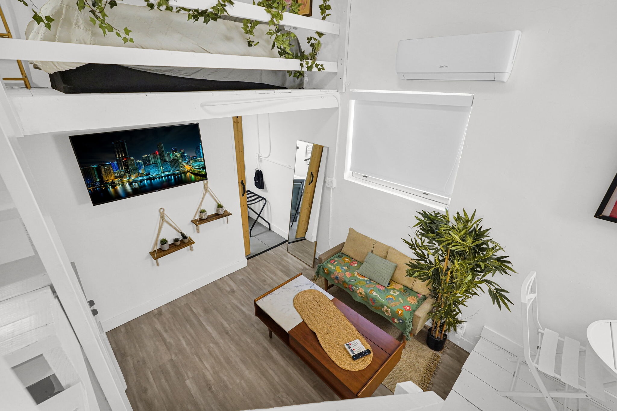 Building Photo - 274 NW 43rd St