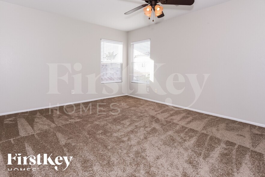 Building Photo - 3963 Golden Prairie Ct