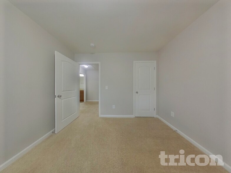 Building Photo - 2062 Aragon Lane