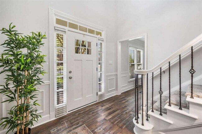 Building Photo - 745 Princeton Mill Run