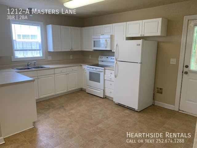 Building Photo - 1212 Masters Ln