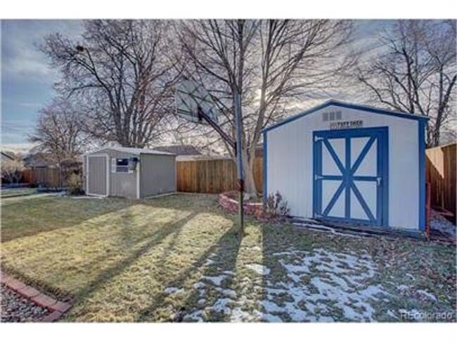 Building Photo - 10711 Blue Jay Ln