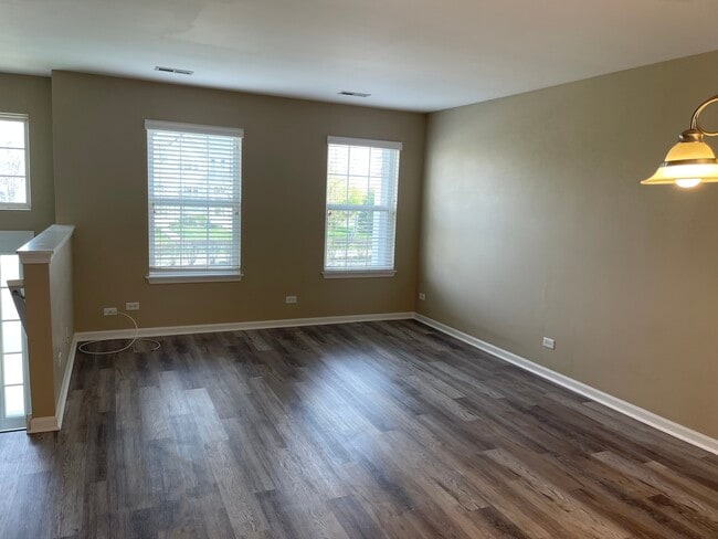 Building Photo - 14607 Paul Revere Ln
