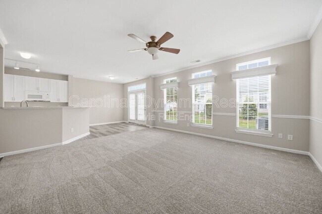 Building Photo - 514 Turning Leaf Way