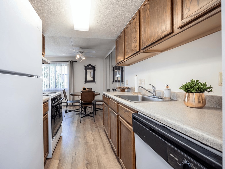 Double-Galley Kitchen Layouts - Tanglewood Apartments