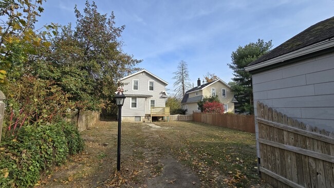 Building Photo - 219 Black Horse Pike