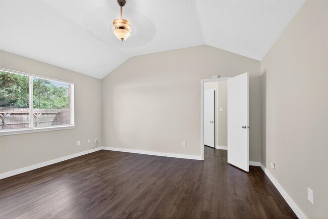 Building Photo - 11907 Duran Canyon Ln