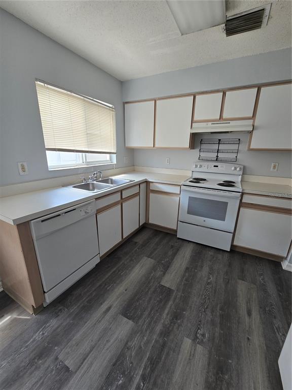 Building Photo - 3126 Pine Top Dr