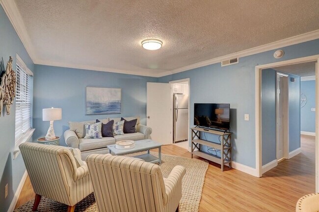 Building Photo - 400 William Hilton Pkwy