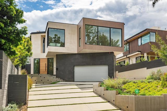 Building Photo - 1030 Centinela Ave
