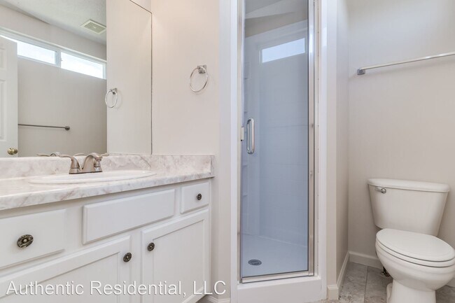 Building Photo - 4 br, 2.5 bath House - 3954 W 975 S