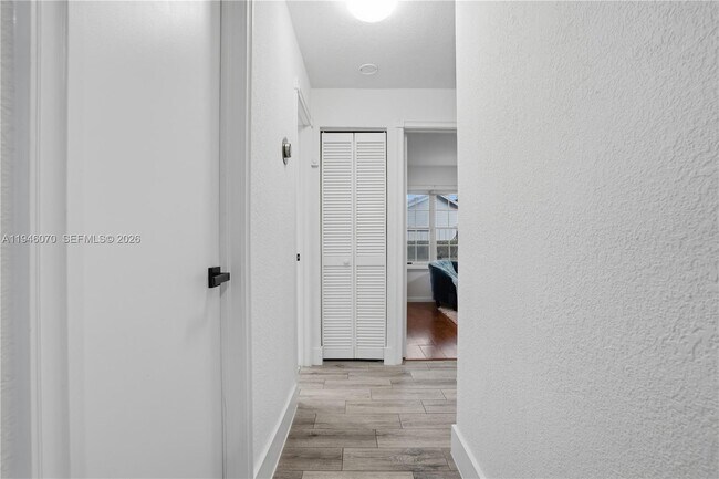 Building Photo - 15006 SW 141st Ct