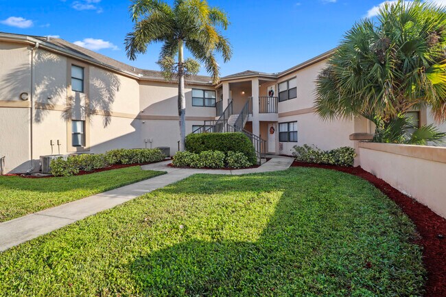 Building Photo - 2625 Heathcote Dr