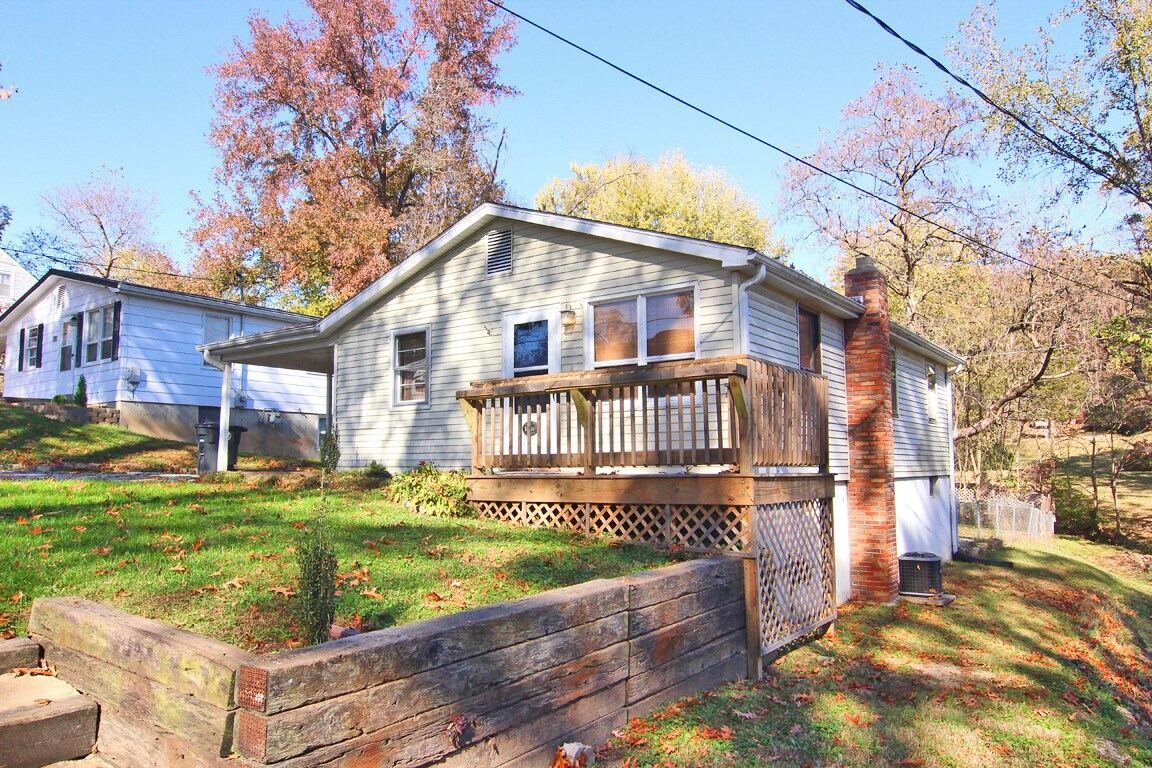 Building Photo - 1420 Wayne St