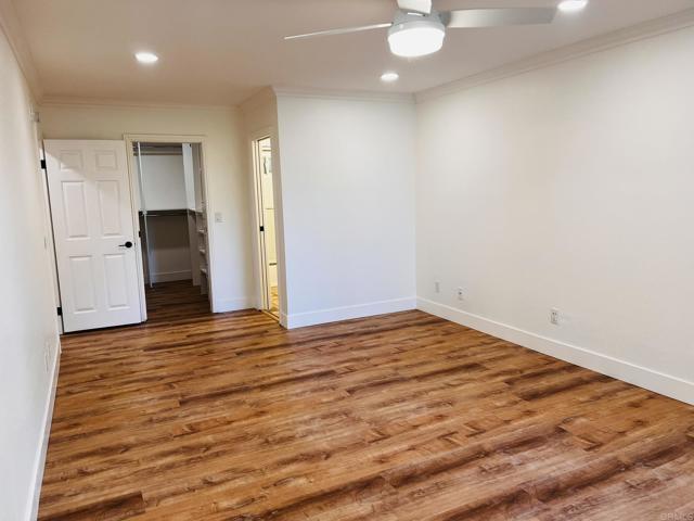 Building Photo - 4587 Cove Dr