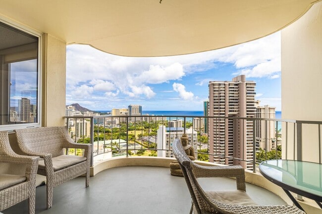 Building Photo - RARELY AVAILABLE, HIGH-FLOOR, "DIRECT OCEA...