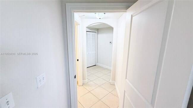 Building Photo - 2301 SW 27th Ave