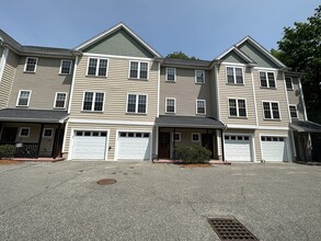 Building Photo - 8 Grant St