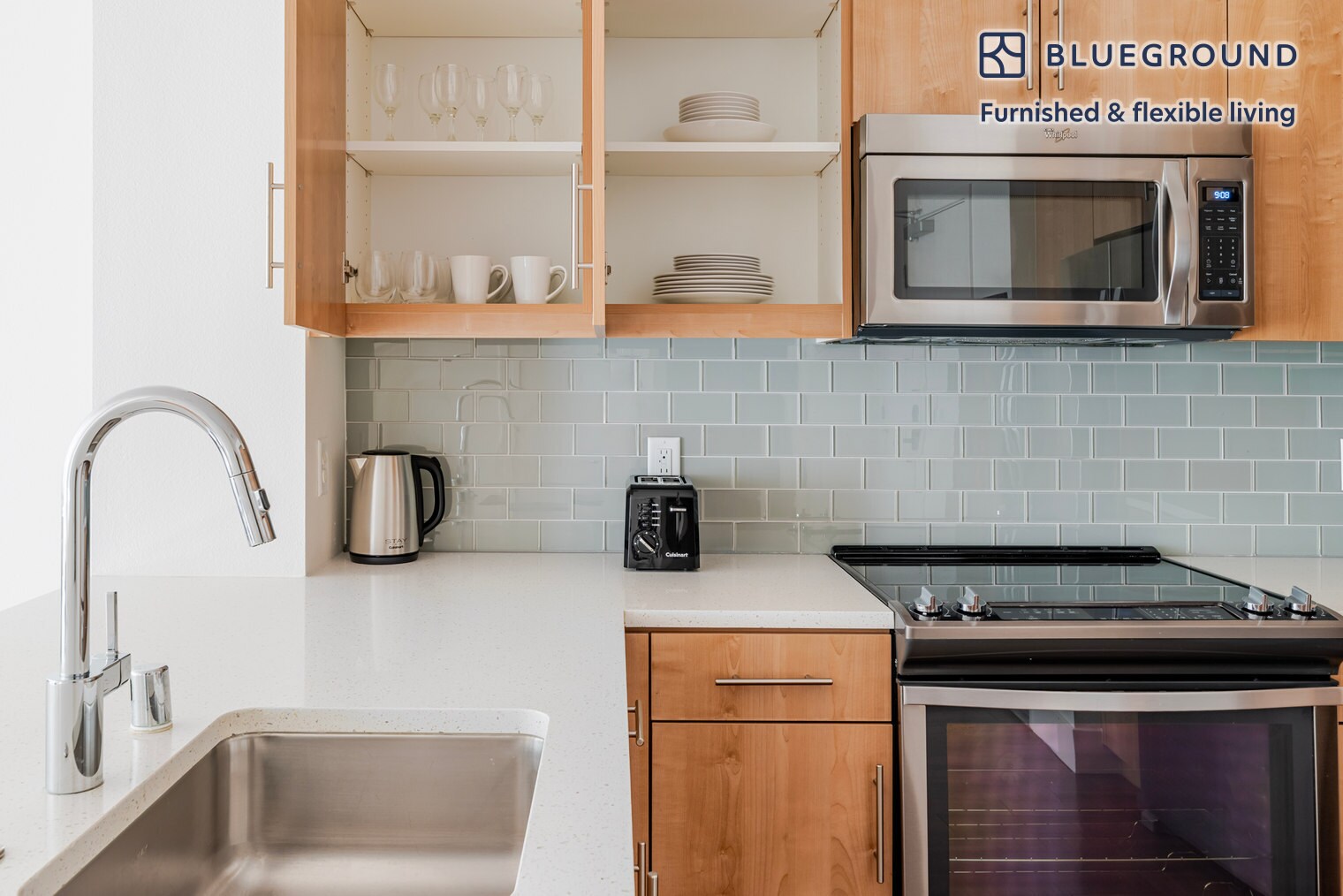 Building Photo - 388 E Evelyn Ave