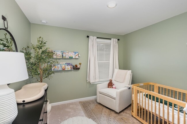 Building Photo - Breathtaking, Spacious Townhome in Parc at...