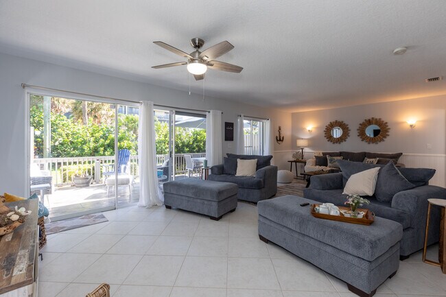 Building Photo - 4949 N Highway A1A