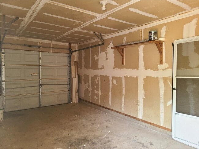 Building Photo - 12405 Alderbrook Dr