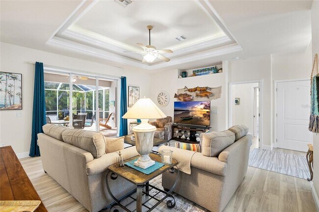 Building Photo - 3730 Crandon Rd