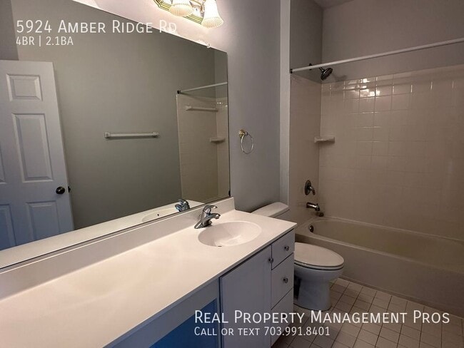 Building Photo - 5924 Amber Ridge Rd