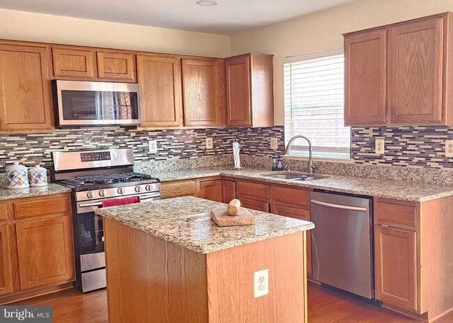 Building Photo - 46045 Marble Terrace