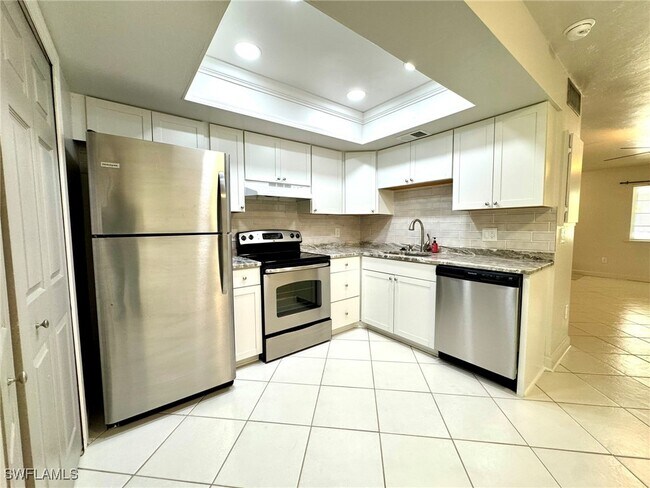Building Photo - 16080 Dublin Cir