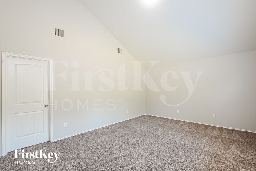 Building Photo - 20327 Louetta Reach Dr