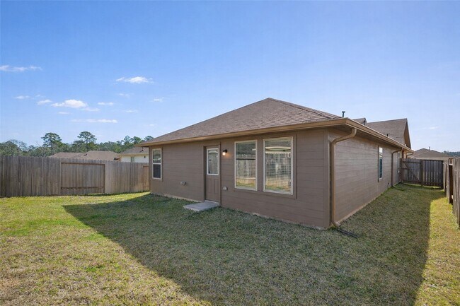 Building Photo - 747 Hackberry Br Ct