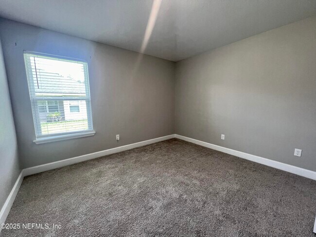 Building Photo - 7811 Oklahoma St