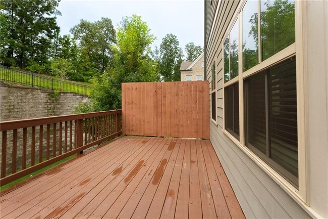 Building Photo - 3634 Via Nuova Ln