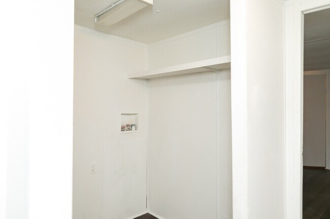 Building Photo - 3013 Trophy Ct