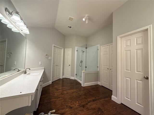 Building Photo - 1407 Lighthouse Ln