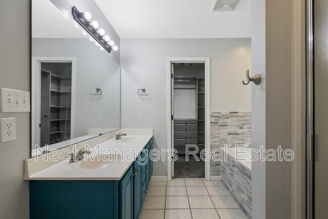 Building Photo - 1471 Steeple Run Dr
