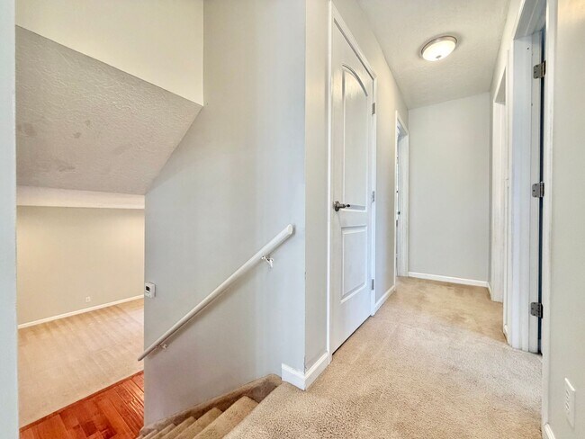 Building Photo - 3230 N 2400 E