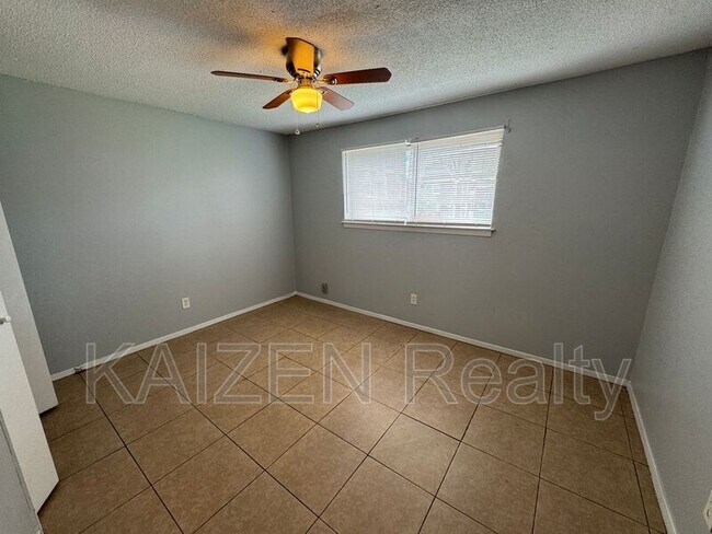 Building Photo - 151 N Belvedere Blvd