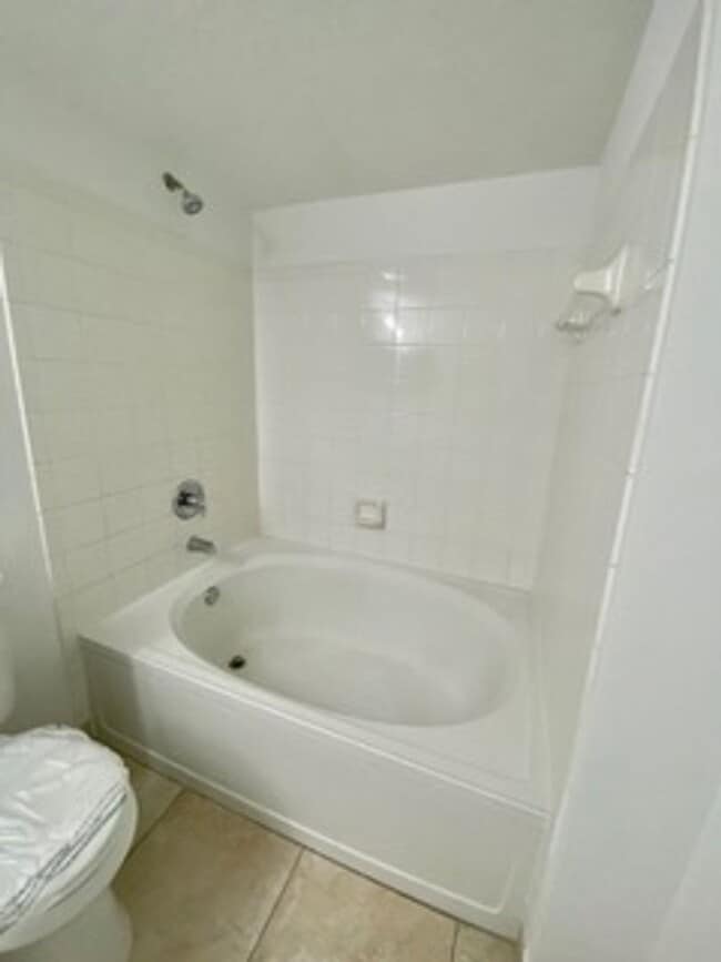 Building Photo - Boynton Beach Condominium